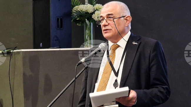 Постъпило е уведомление за масово съкращение в ТЕЦ "Ей И Ес Гълъбово", съобщи директорът на Дирекция „Бюро по труда”- Стара Загора 