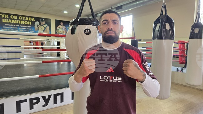 „Излизам на ринга, за да се раздам“, каза боксьорът Йосиф Панов преди двубоя срещу Хоникер Товар в Плевен