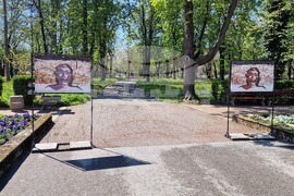 Шумен - изложба „Драсканици от задния чин“ - Михаил Методиев
