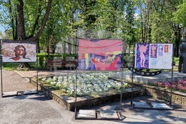 Шумен - изложба „Драсканици от задния чин“ - Михаил Методиев