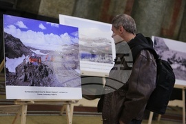 Фотоизложбата "От "Куцото куче" до научноизследователския кораб "Св. св. Кирил и Методий"