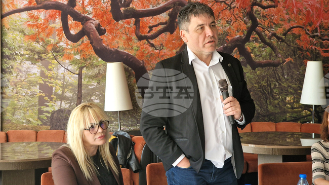 Близо 20 000 бенефициенти са се възползвали от информационната кампания за директни плащания в земеделието, каза в Разград експерт от МЗХ