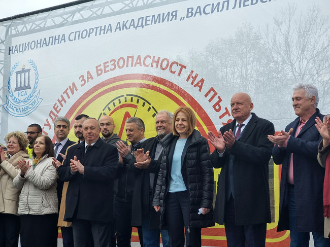 Кметът на Столична община Йорданка Фандъкова настоява за повече камери за скорост по пътищата