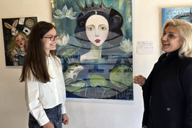 Кърджали - дебютна изложба - „Мелиса в страната на чудесата“