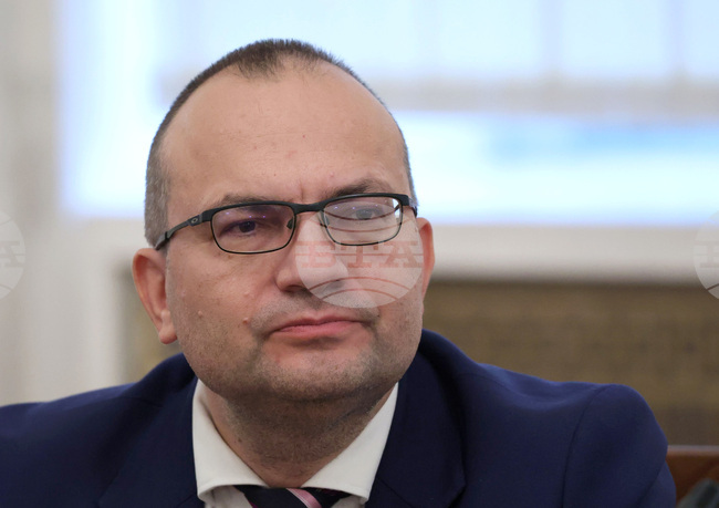 Democratic Bulgaria Warns Government’s Anti-Inflation Measures Could Push Prices Higher