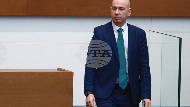 „Възраждане“ ще изпратят официално писмо до външното министерство с искане за налагане на черни печати на двама граждани на РСМ