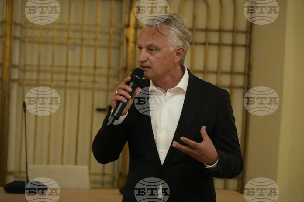 СУ „Св. Климент Охридски“ - Световен ден на авторското право - документален филм - представяне