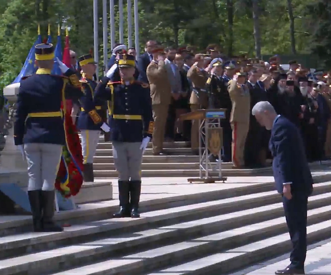 Аджерпрес: Румъния запазва значимата си роля на Източния фланг, заяви румънският президент Никушор Дан по случай Деня на Сухопътните войски
