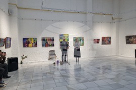 Добрич - „Цветни съзвучия“ - изложба