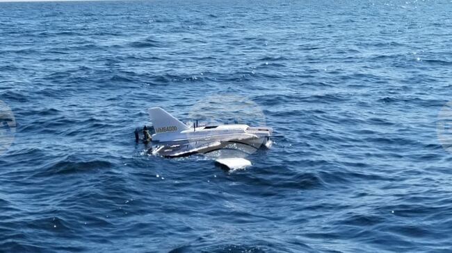 Екипи от Военноморска база - Бургас откриха двигател на ПВО ракета и дрон, които не представляват опасност и са транспортирани до базата