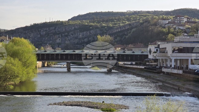 Методиката на социална услуга и координационен механизъм за превенция на разделянето на семейства ще бъдат представени в Ловеч