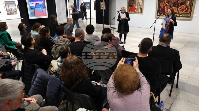 Съюзът на българските художници награди изкуствоведи и критици с приза на името на Николай Райнов