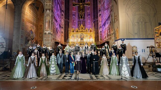 Аджерпрес: Хор, изпълняващ мадригали, отведе румънската музика в базиликата „Санта Кроче“ по повод румънско-италианската културна година 2026