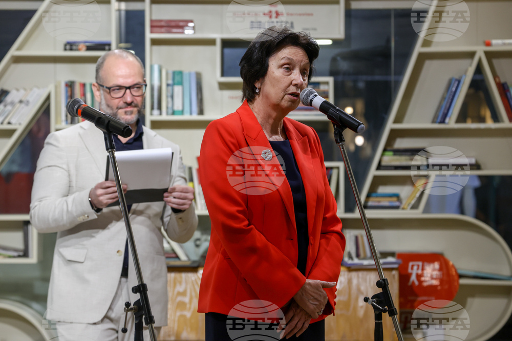 Международен ден на книгата и авторското право - Литературен клуб „Перото“ - награди „Рицар на книгата“