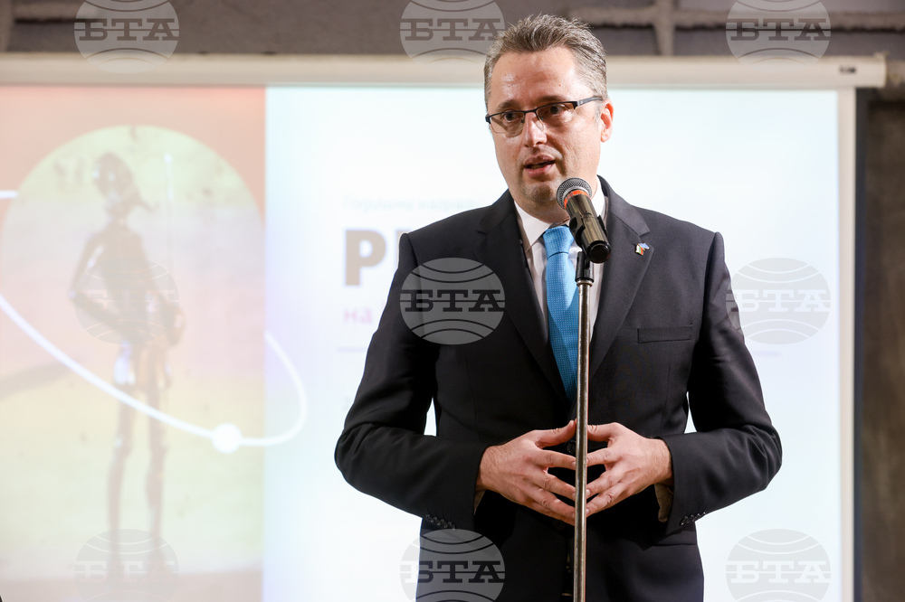 Международен ден на книгата и авторското право - Литературен клуб „Перото“ - награди „Рицар на книгата“