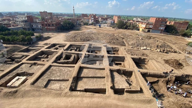 Египетски археолози откриха в делтата на Нил масивна статуя, за която се смята, че изобразява Рамзес Велики