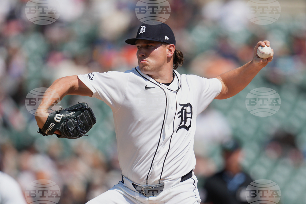 Brewers Tigers Baseball