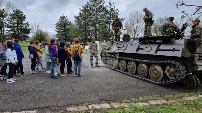 Ден на отворени врати във войскови район „Кабиле“ и концерт на площада в Ямбол ще има по повод професионалния празник на Сухопътните войски