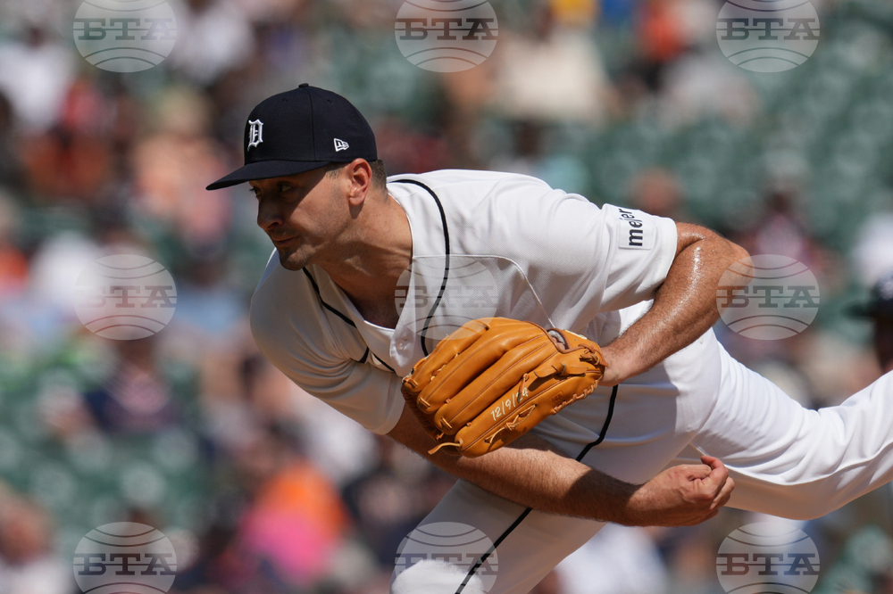 Brewers Tigers Baseball