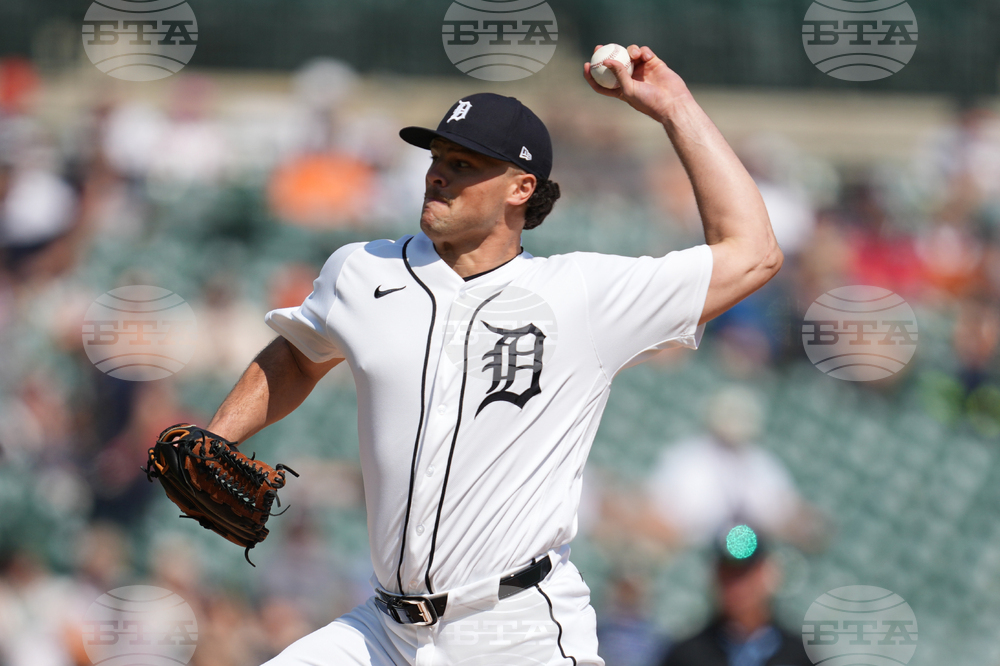 Brewers Tigers Baseball