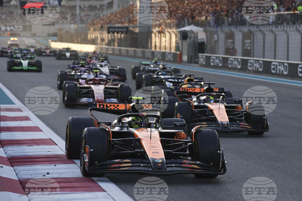 Abu Dhabi F1 GP Auto Racing