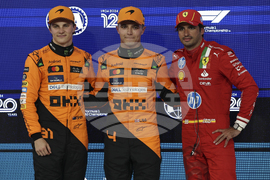 Abu Dhabi F1 GP Auto Racing