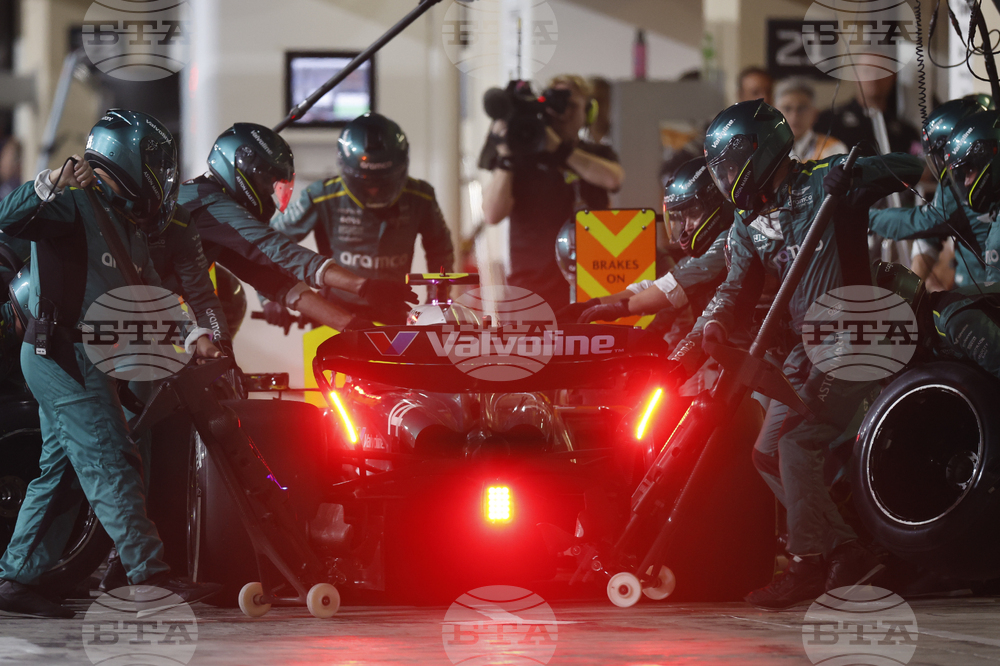 Abu Dhabi F1 GP Auto Racing