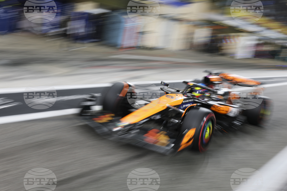 Abu Dhabi F1 GP Auto Racing