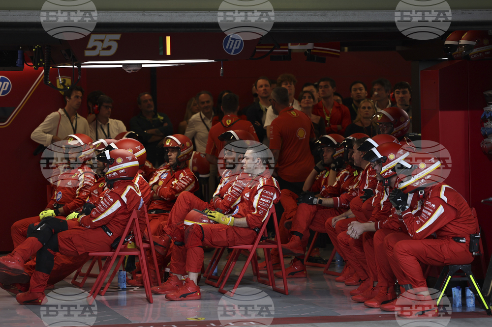 Abu Dhabi F1 GP Auto Racing