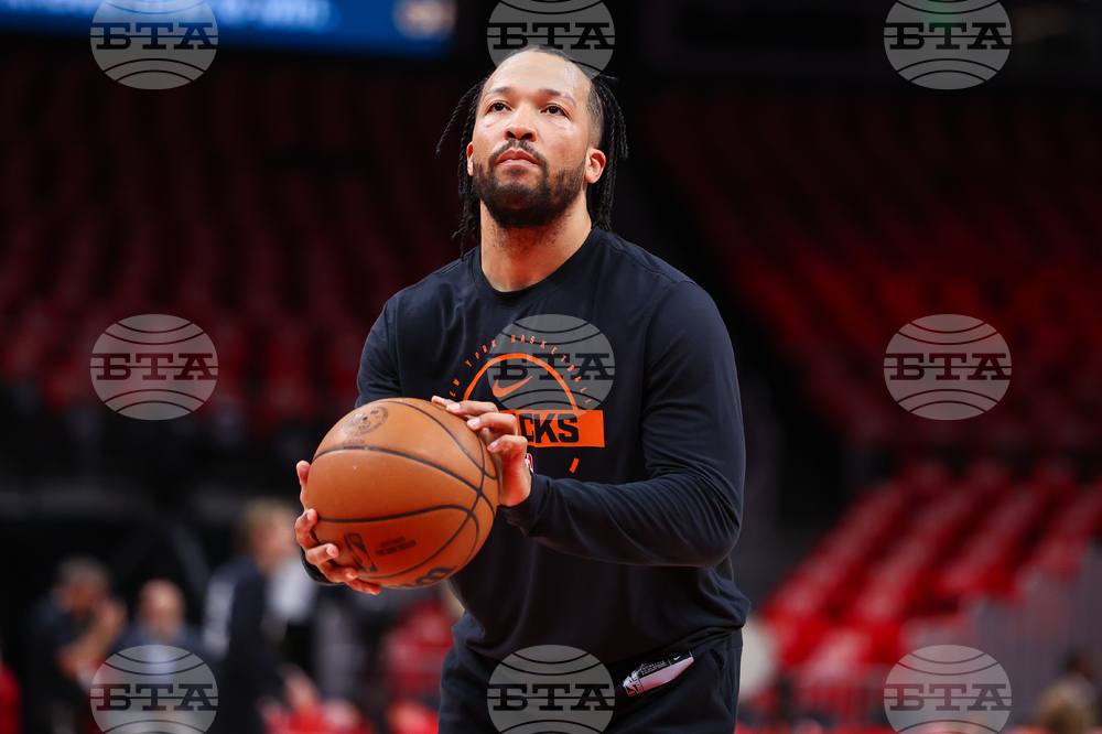 Knicks Hawks Basketball