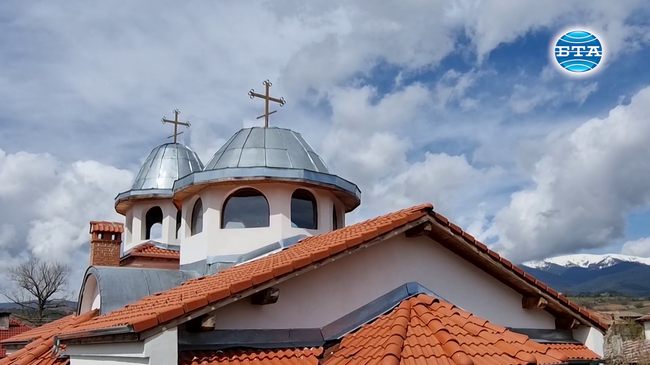 Жители на разложкото село Долно Драглище събират средства, за да доизградят нов храм