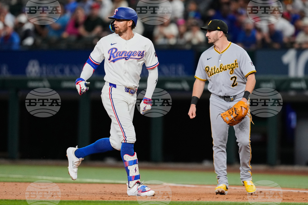 Pirates Rangers Baseball