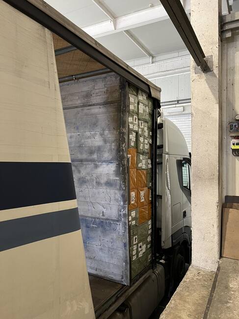 Апелативна прокуратура – Бургас: По искане на Окръжна прокуратура - Ямбол бе взета мярка за неотклонение „задържане под стража“ по отношение на четирима турски граждани, обвинени в контрабандно пренасяне на стоки за над 1 милион лева