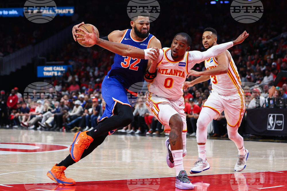 Knicks Hawks Basketball