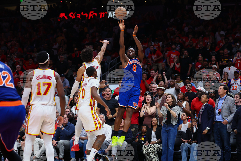 Knicks Hawks Basketball