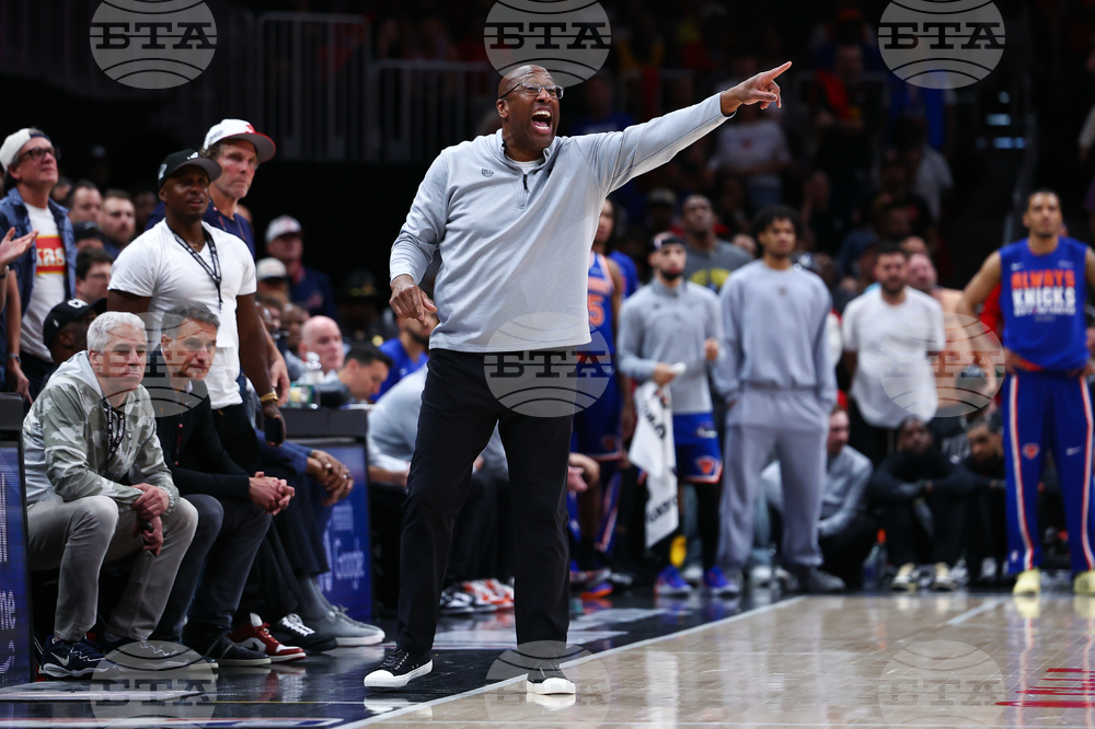 Knicks Hawks Basketball