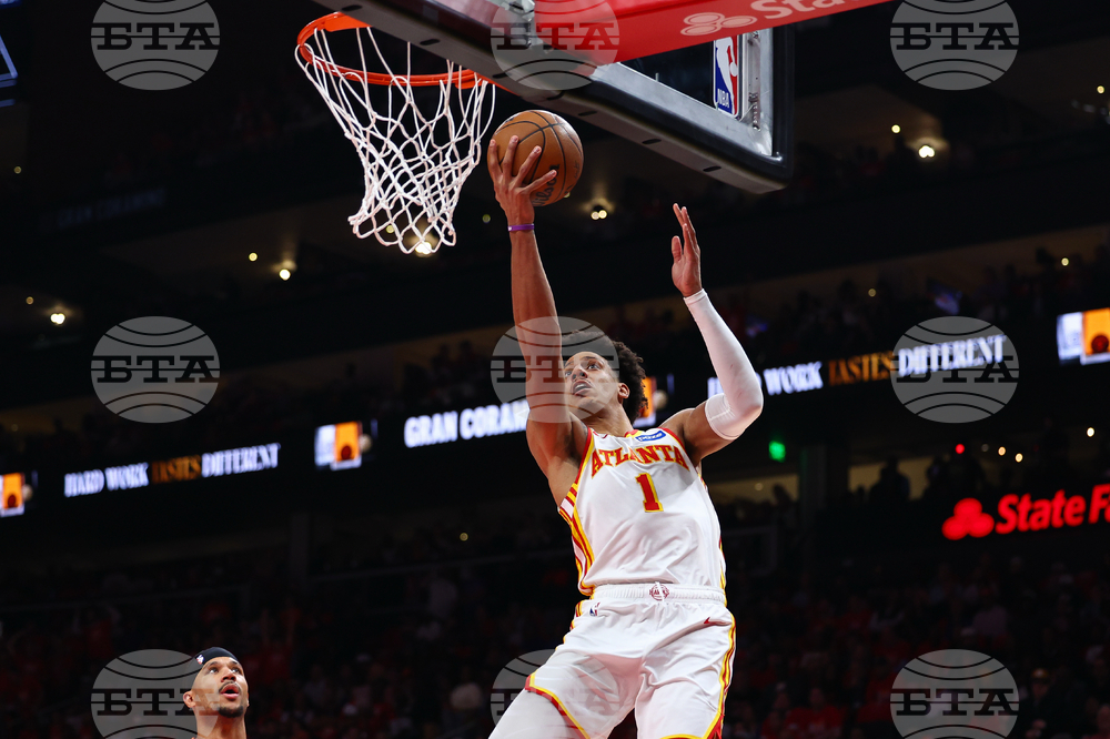 Knicks Hawks Basketball