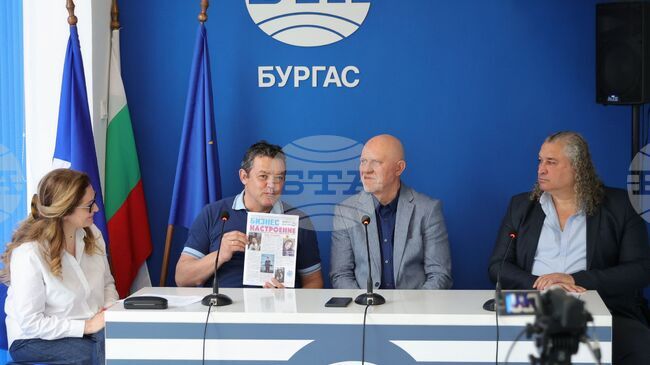 Образованието се измества от оценки към благополучие и умения, заявиха в Бургас участници в Националната кръгла маса на педагогическите специалисти