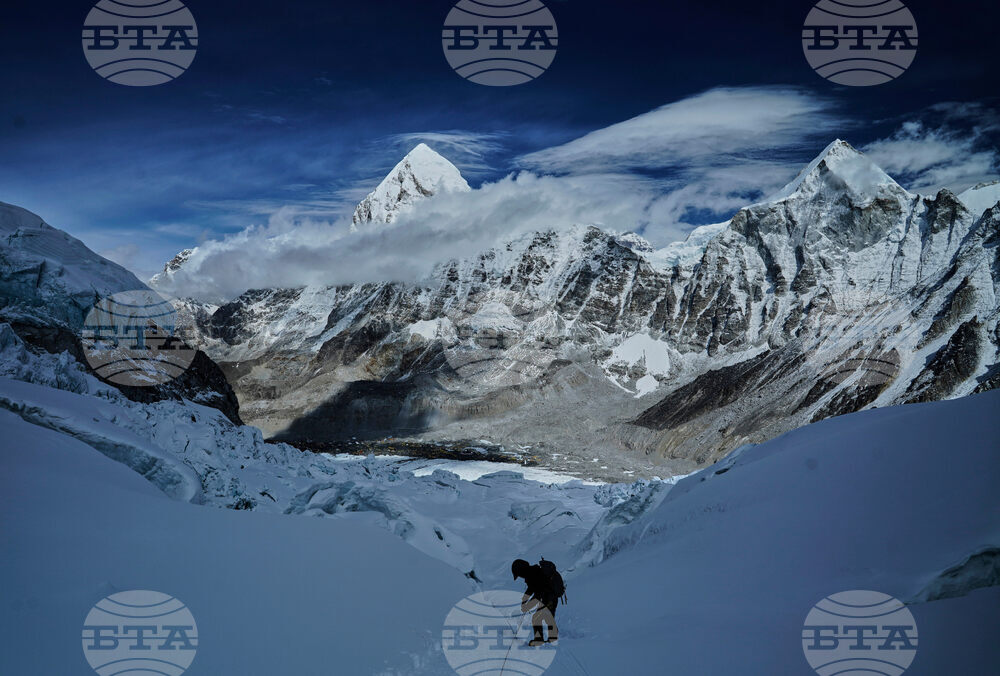 Nepal Everest