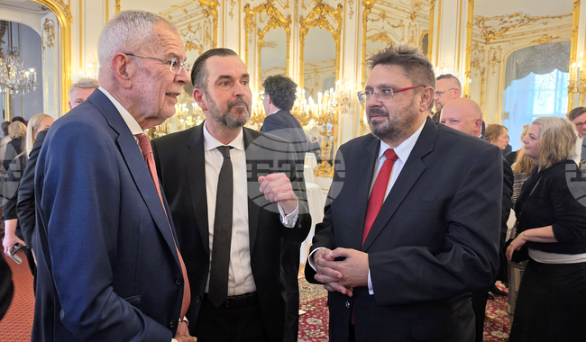 Австрия - Виена - конференция MINDS - среща с Александър Ван дер Белен