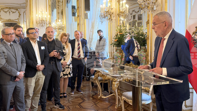 Винаги, когато не сме сигурни, се обръщаме към информационните агенции, заяви австрийският президент на 40-та конференция на МАЙНДС