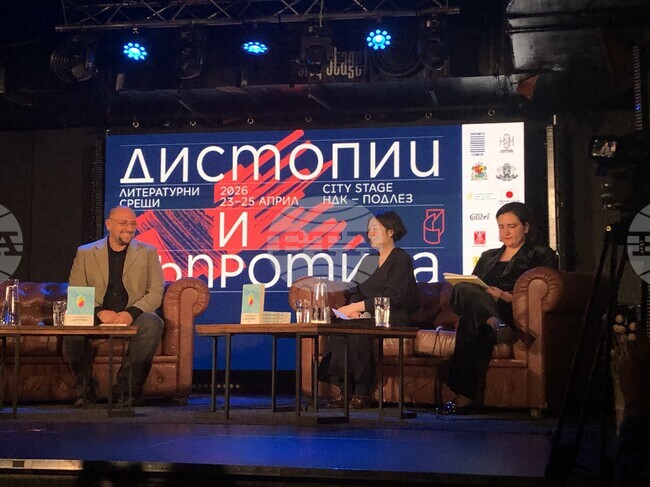 Японската писателка Саяка Мурата гостува за първи път в България за фестивала „Литературни срещи“