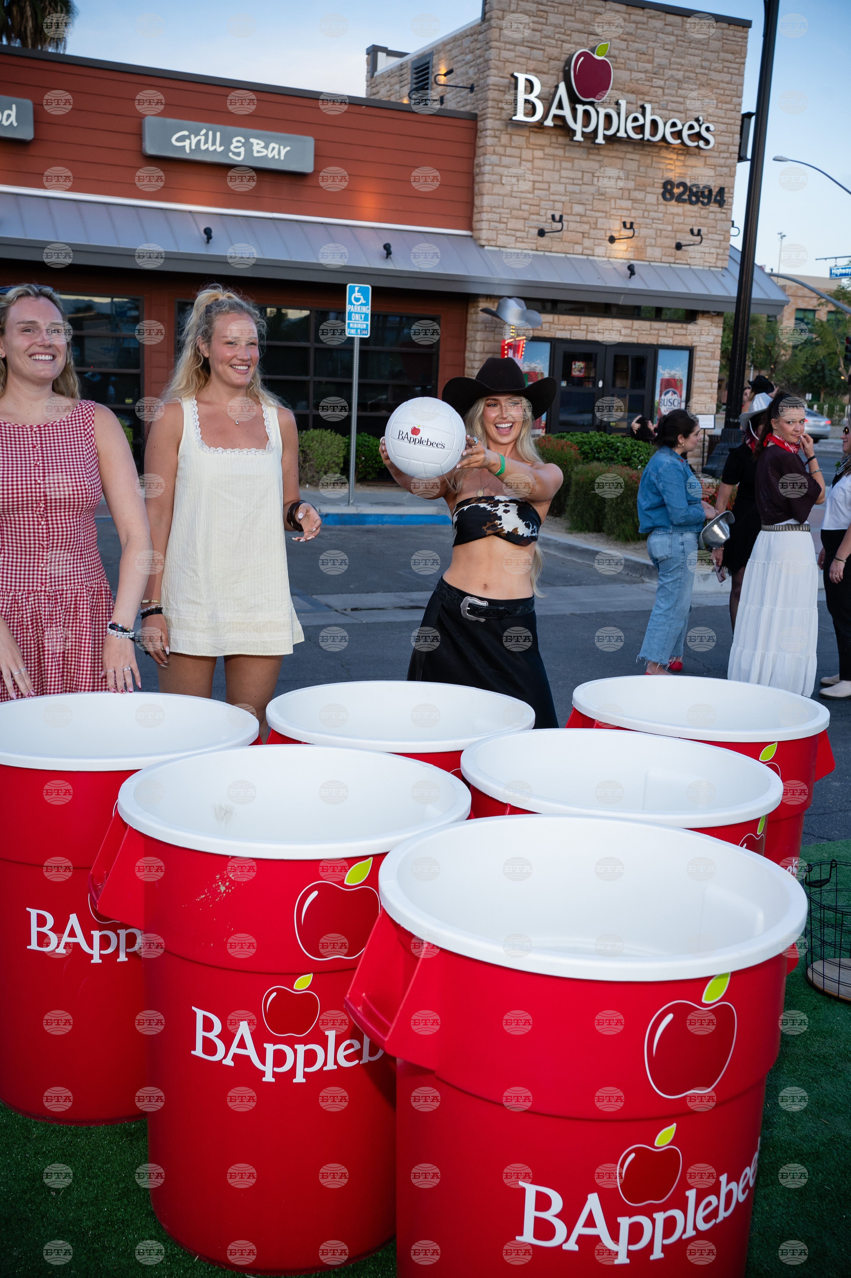 BApplebee's Takeover in Indio, Calif.