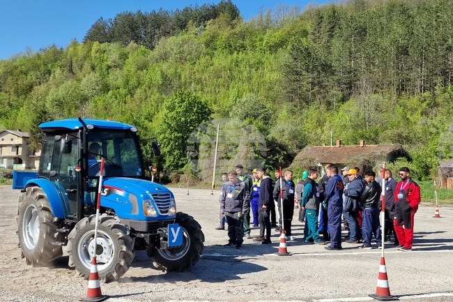 Монтана - Георги Дамяново - състезание „Млад фермер“