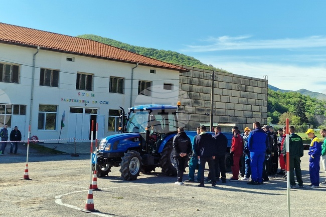 В Гимназията по селско стопанство в Георги Дамяново се провежда финалният етап от Националното състезание „Млад фермер“