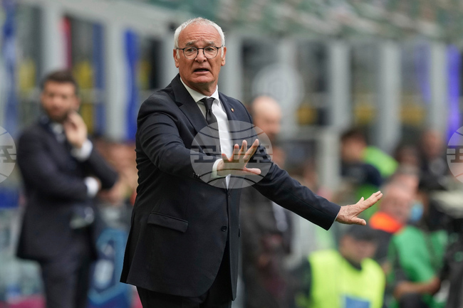 Soccer Roma Ranieri Out