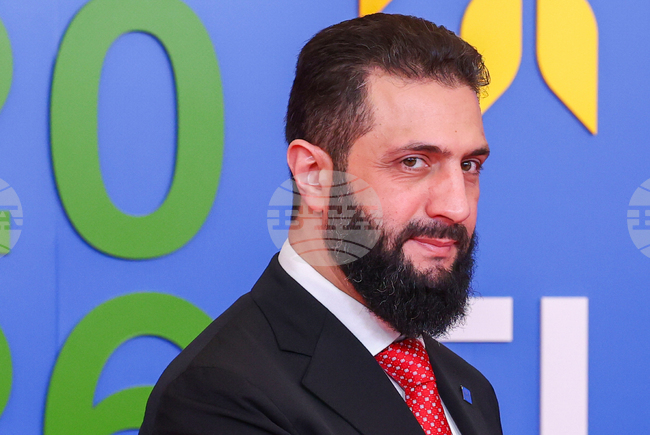 Сирийският президент извърши промени в правителството и уволни брат си