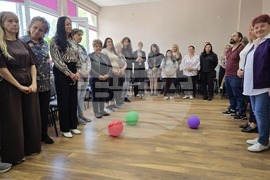 Свищов - Център за обществена подкрепа - семинар-грижа за децата