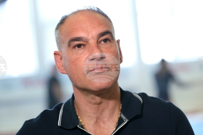 Президентът на БФ Гимнастика Красимир Дунев заяви, че Валентина Георгиева няма да се завърне до края на година, Дейвид Хъдълстоун вероятно ще пропусне Европейското първенство