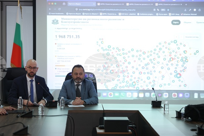 Усвоени изцяло и достигнали до общините у нас са 68 процента от средствата по Инвестиционната програма за общински проекти, каза министър Клисурски